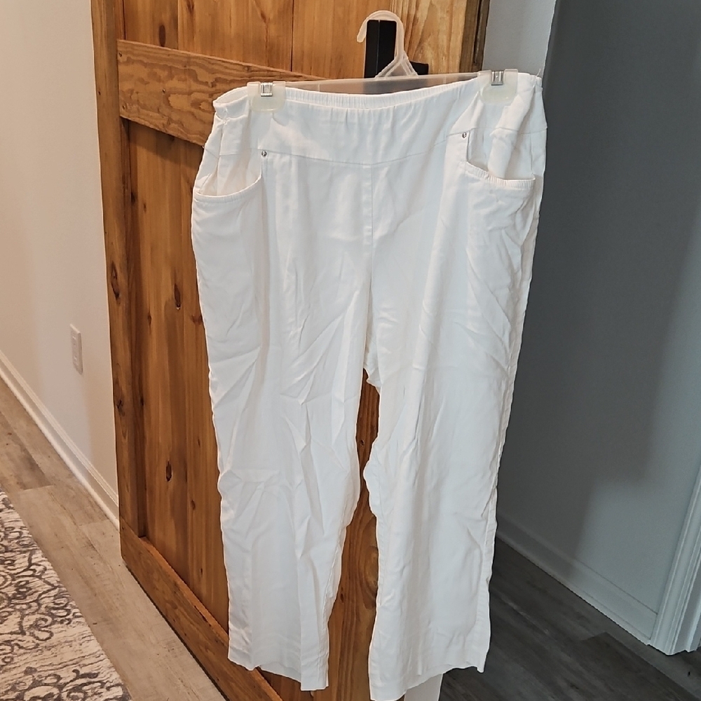 Counterparts White Straight Leg Pants with Relaxed Fit